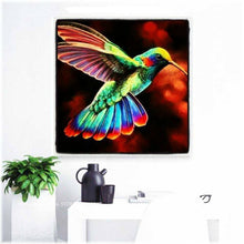 Laden Sie das Bild in den Galerie-Viewer, Diamond Painting - Bunter Kolibri