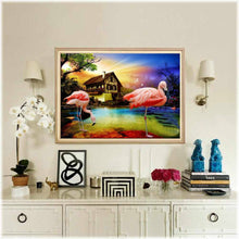 Laden Sie das Bild in den Galerie-Viewer, Diamond Painting - Flamingos am Haus