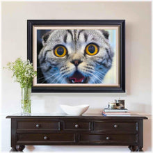 Laden Sie das Bild in den Galerie-Viewer, Diamond Painting - Große Augen der Katze