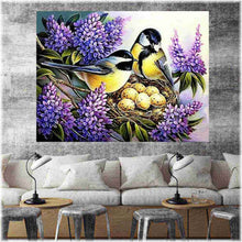 Laden Sie das Bild in den Galerie-Viewer, Diamond Painting - Kohlmeisen im Familienglück