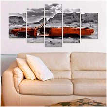 Laden Sie das Bild in den Galerie-Viewer, XXL Diamond Painting - Verwildertes Auto