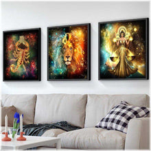 Laden Sie das Bild in den Galerie-Viewer, Diamond Painting - Sternzeichen Löwe