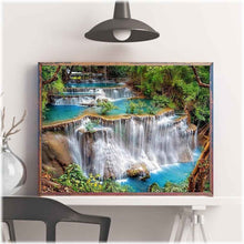 Laden Sie das Bild in den Galerie-Viewer, Diamond Painting - Paradiesische Wasserfälle
